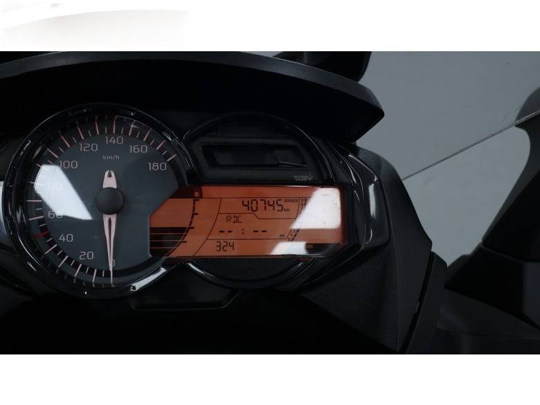 BMW C650GT