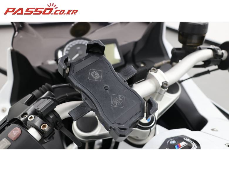 BMW F800GT