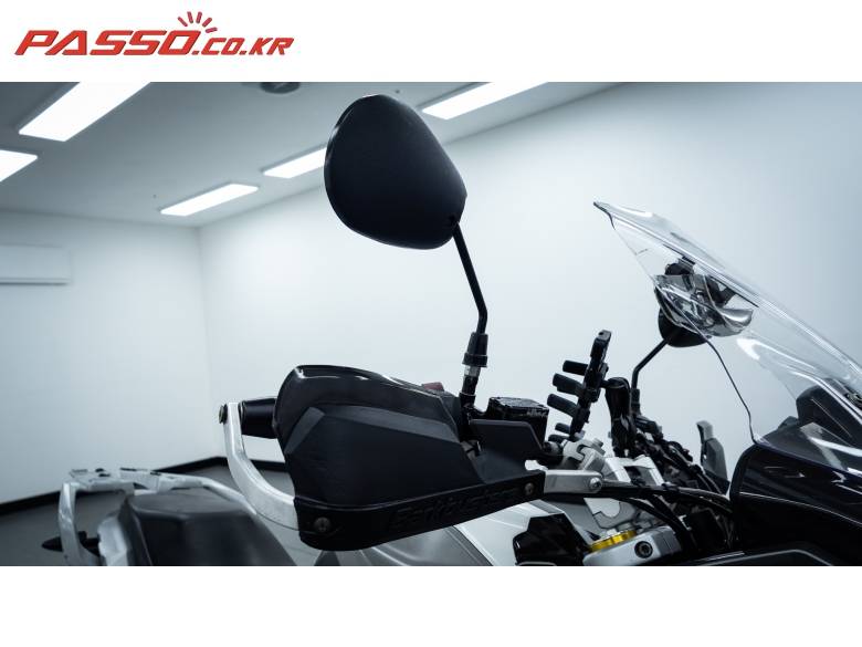 BMW G310GS