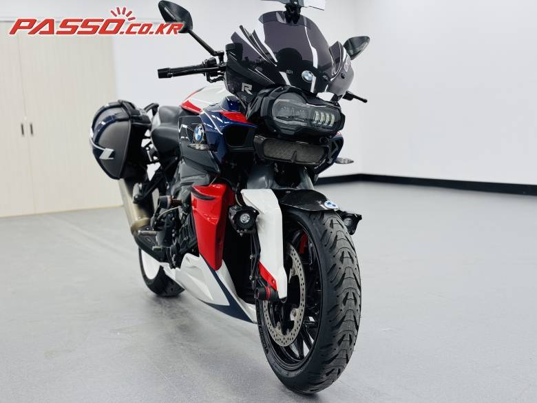 BMW K1300 R