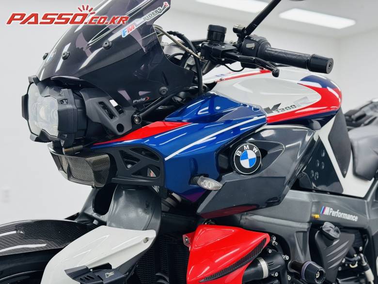 BMW K1300 R
