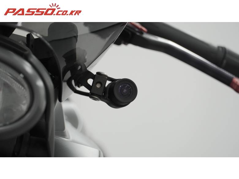 BMW K1300R