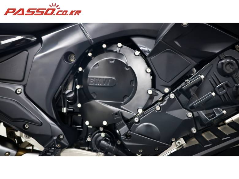 BMW K1600B