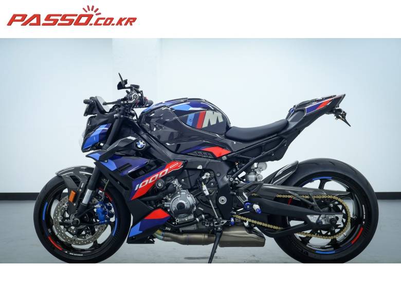 BMW M1000R 컴페티션