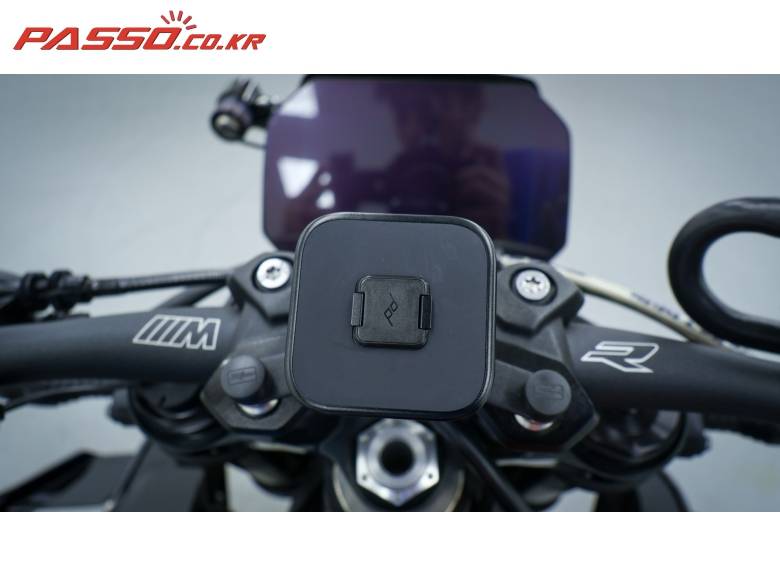 BMW M1000R 컴페티션