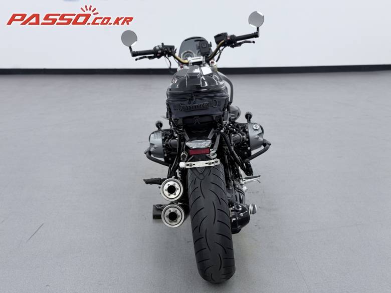 BMW R 나인 T