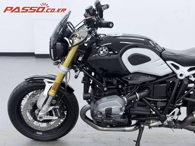 BMW R 나인 T