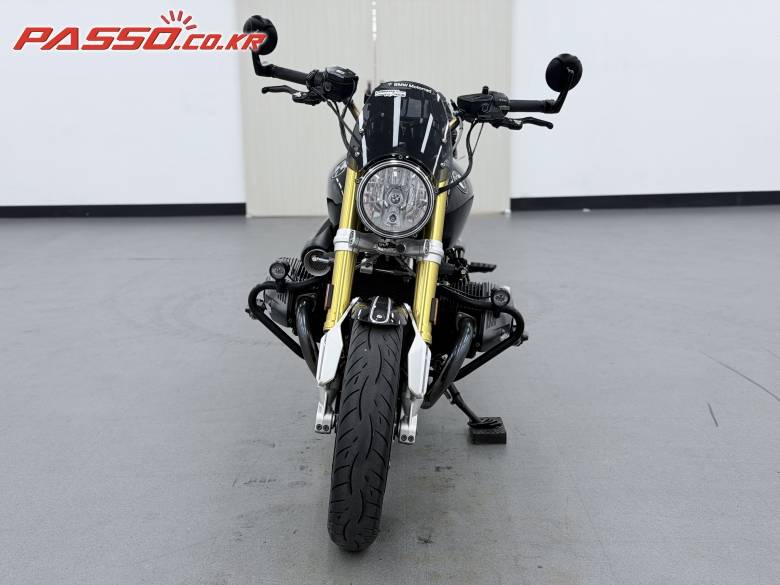 BMW R 나인 T