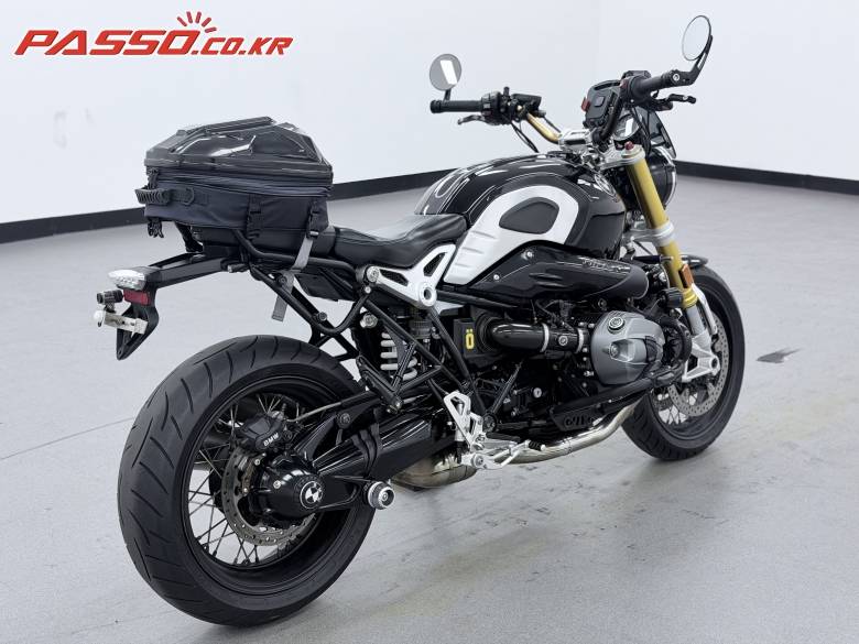 BMW R 나인 T