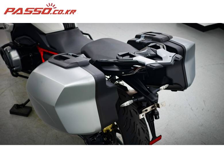 BMW R1200RS