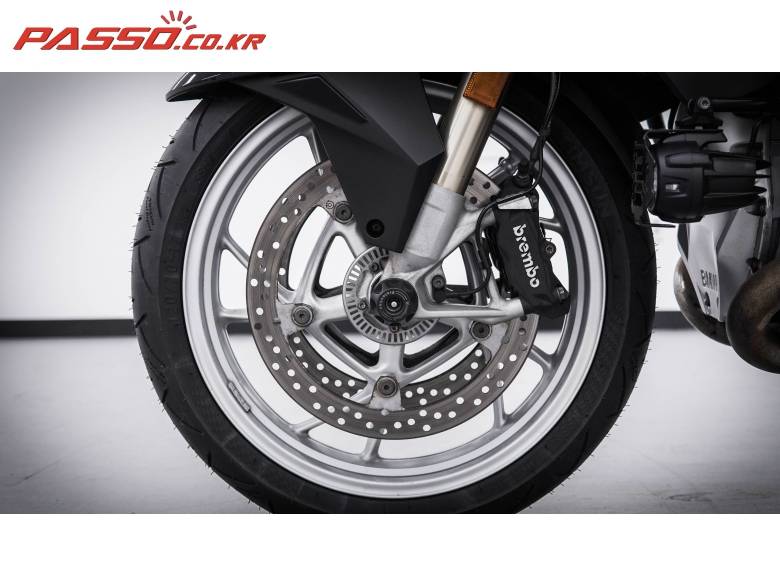 BMW R1200RT