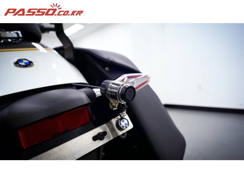 BMW R18 클래식 719 에디션