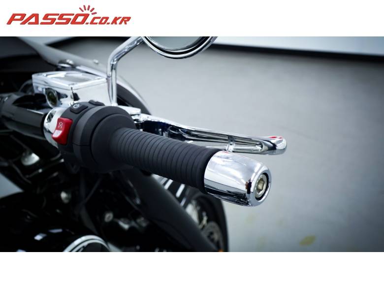 BMW R18 퍼스트에디션
