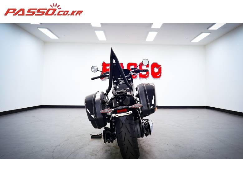 BMW R18 프리미엄