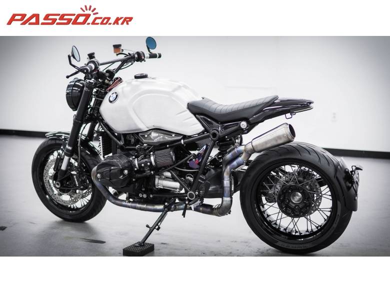 BMW R나인T
