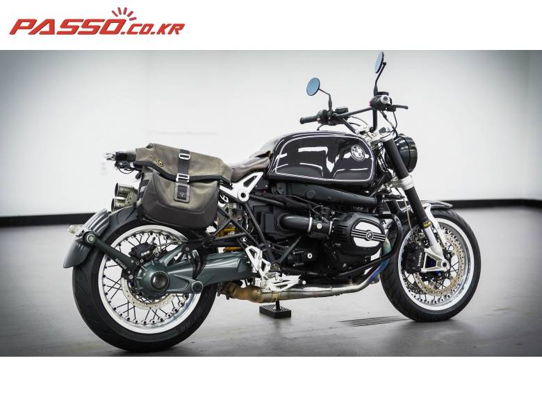 BMW R나인T