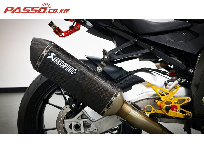 BMW S1000RR