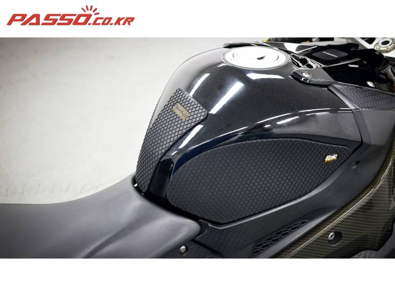 BMW S1000RR