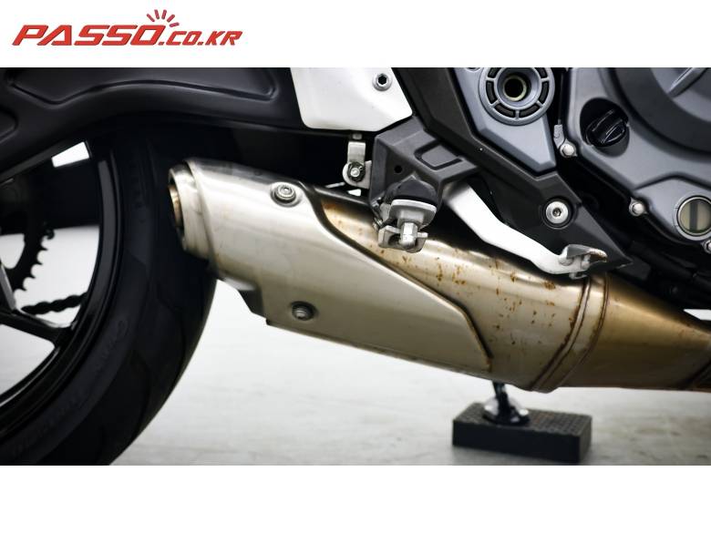 가와사키 Z650 ABS