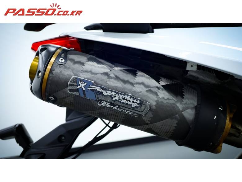 베넬리 TNT 600i