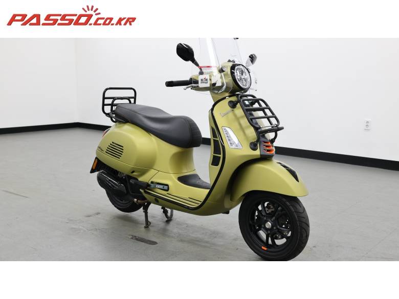 베스파 GTS125 슈퍼 스포츠 ABS