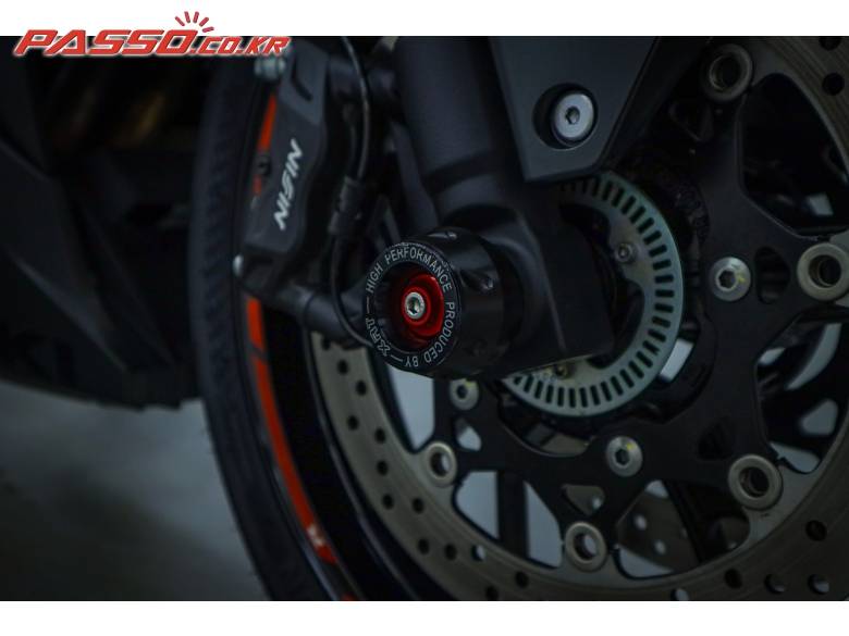 스즈키 GSX - 8 R