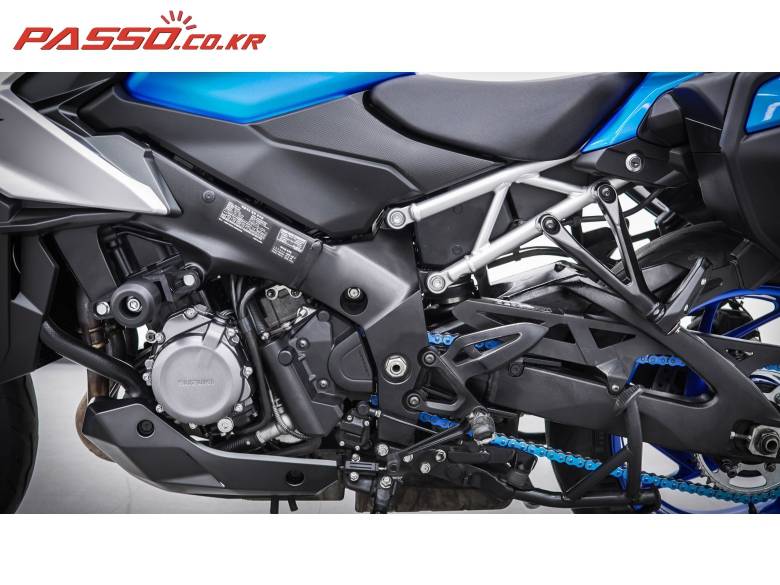 스즈키 GSX S1000 GX