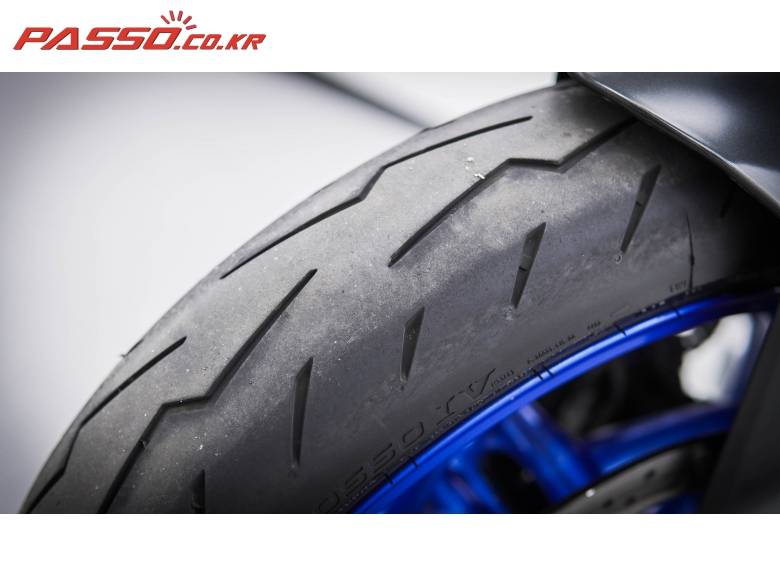 스즈키 GSX S1000 GX