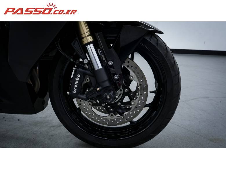 스즈키 GSX-S1000GT