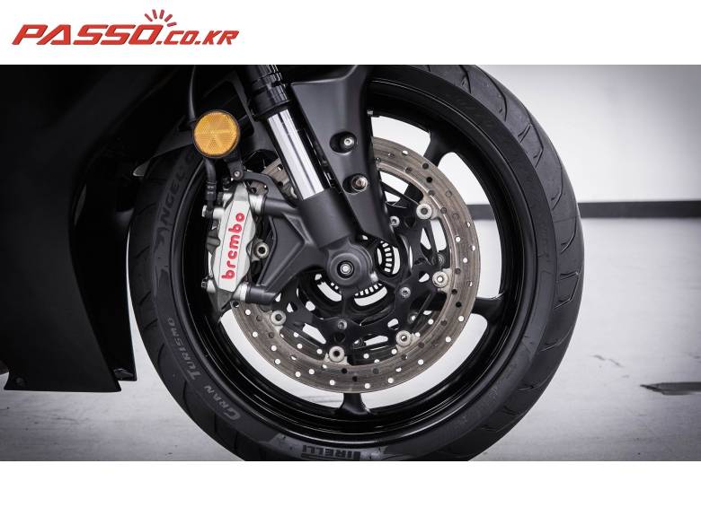 야마하 YZF R6