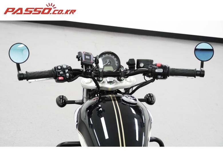 트라이엄프 본네빌 스피드마스터 (Triumph Bonneville Speedmaster