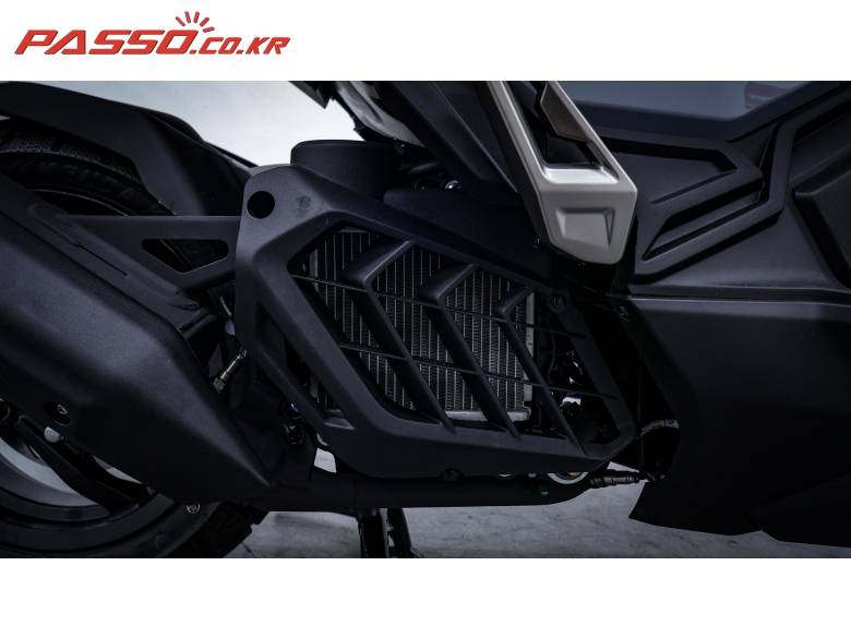 허스키 ADV 125
